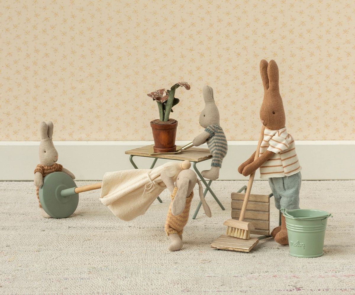 Broom set, Miniature